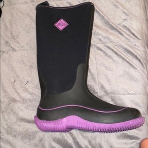Muck boots